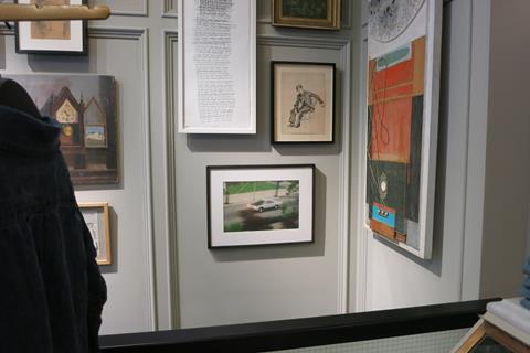 J Crew unveils first UK store